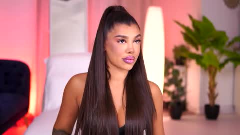 Naty online show from 02-11-26, 07:52