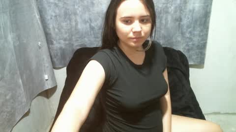 Snapshot of natyscoth chatting on 12-11-24, 10:03      online show from 12-11-24, 10:03