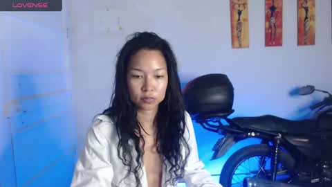 Stella Mcqueen online show from 12-22-24, 10:49