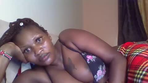 Snapshot of naughty8779 chatting on 10-17-25, 02:48 naughty8779 online show from 10-17-25, 02:48