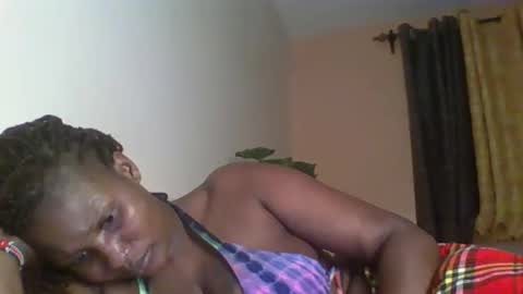 Snapshot of naughty8779 chatting on 10-19-25, 07:25 naughty8779 online show from 10-19-25, 07:25