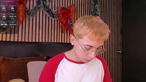 Christopher  Chris online show from 12-04-24, 12:36