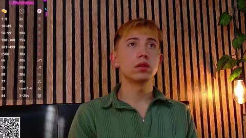 Christopher  Chris online show from 02-10-25, 01:11