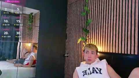 Christopher  Chris online show from 03-03-25, 03:53