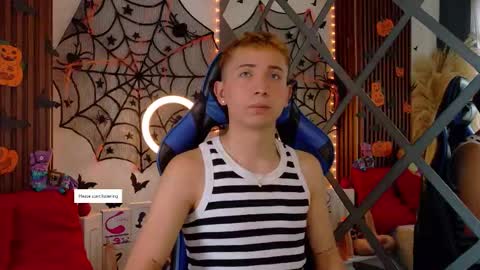 Christopher  Chris online show from 10-14-25, 12:17