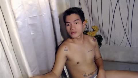Snapshot of naughty_angelo chatting on 06-11-26, 10:24 naughty_angelo online show from 06-11-26, 10:24