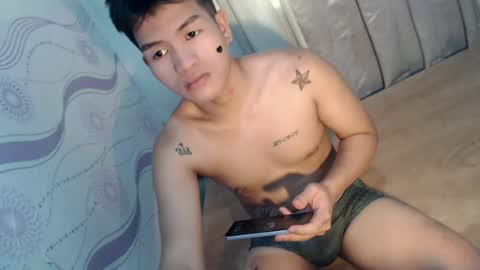 Snapshot of naughty_angelo chatting on 06-25-26, 05:34 naughty_angelo online show from 06-25-26, 05:34