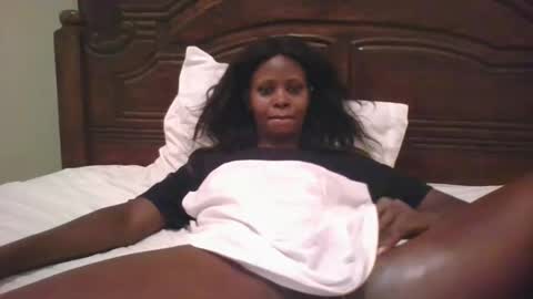 alisha online show from 10-17-25, 04:20