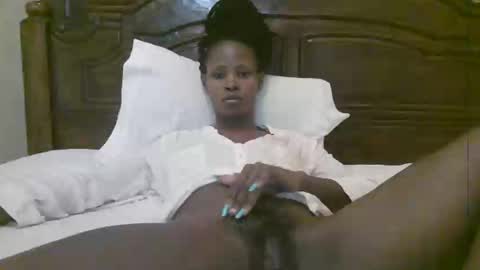 alisha online show from 12-21-25, 08:43