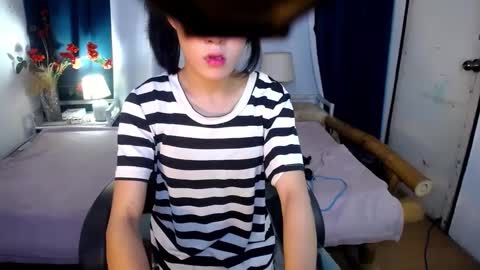 Snapshot of naughty_betany chatting on 02-17-25, 06:15 naughty_betany online show from 02-17-25, 06:15
