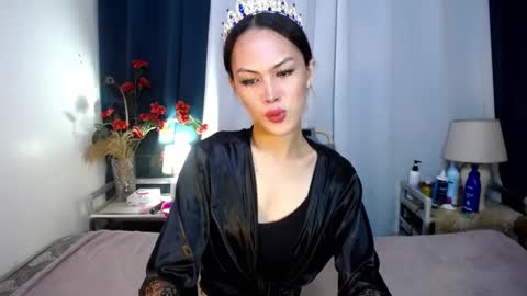 Snapshot of naughty_betany chatting on 02-27-25, 05:04 naughty_betany online show from 02-27-25, 05:04