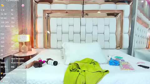 SASHA  online show from 02-12-25, 02:56