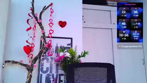 Em  please help me reach 100 thumbs up 3 online show from 02-14-25, 06:08