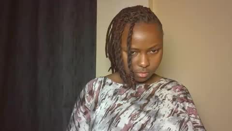 naughty_jazmine online show from 10-02-25, 08:05