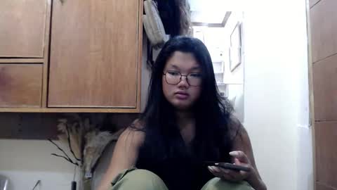 KATE online show from 04-10-26, 10:25