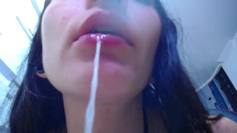 Kitten online show from 12-30-24, 05:23