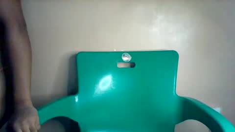 Snapshot of naughty_laura0811 chatting on 05-19-26, 12:11 Naughty laura online show from 05-19-26, 12:11