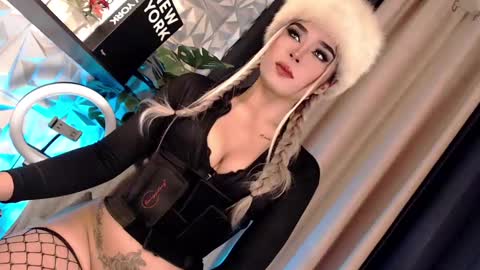 GODDESS LEXIE online show from 12-28-24, 10:55