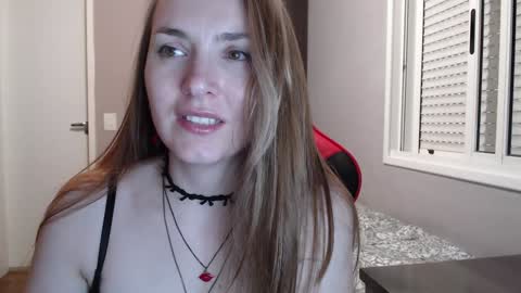 Snapshot of naughty_popa chatting on 01-24-25, 09:17 Ann online show from 01-24-25, 09:17