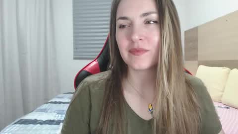 Snapshot of naughty_popa chatting on 09-11-25, 02:33 Ann online show from 09-11-25, 02:33