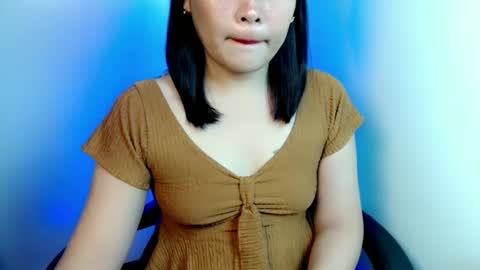 Snapshot of naughty_riez chatting on 02-15-26, 09:55 naughty_riez online show from 02-15-26, 09:55