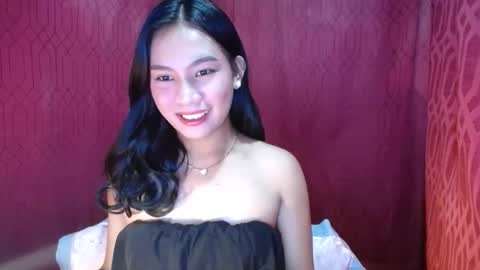 Snapshot of naughty_rina chatting on 10-06-25, 12:35 naughty_rina online show from 10-06-25, 12:35