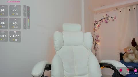 Lau    online show from 03-08-26, 02:04