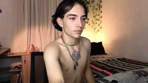 Snapshot of naughty_thompson1 chatting on 02-20-26, 05:37 naughty_thompson1 online show from 02-20-26, 05:37