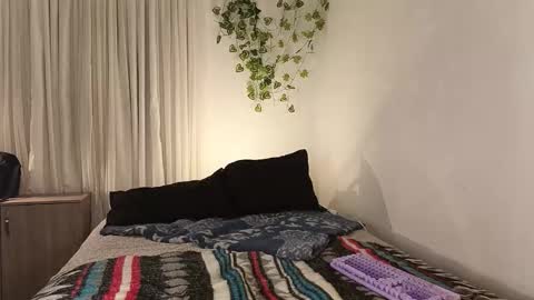 Snapshot of naughty_thompson1 chatting on 02-26-26, 05:06 naughty_thompson1 online show from 02-26-26, 05:06