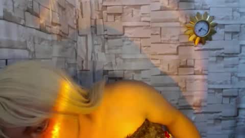 naughty_ursula21xxx online show from 01-26-25, 11:50