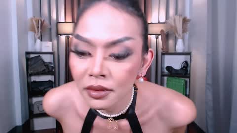 NaughtyAurora online show from 01-05-25, 05:09