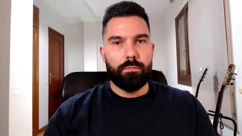 Tom online show from 10-15-25, 09:42