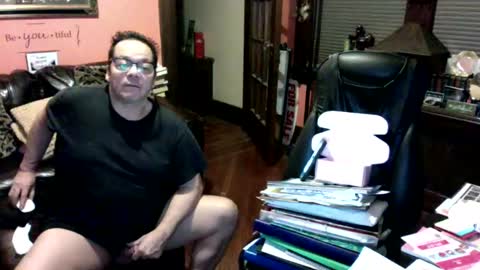 Snapshot of naughtybone chatting on 12-29-24, 08:11 naughtybone online show from 12-29-24, 08:11