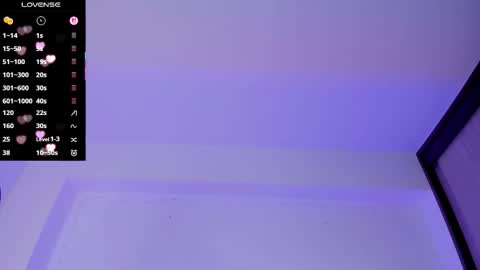      online show from 11-17-25, 01:00