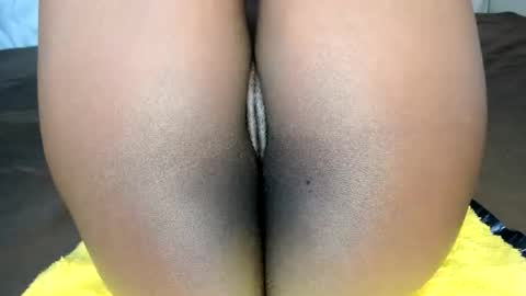 Snapshot of naughtybutterfly6 chatting on 03-28-26, 04:12 naughtybutterfly6 online show from 03-28-26, 04:12