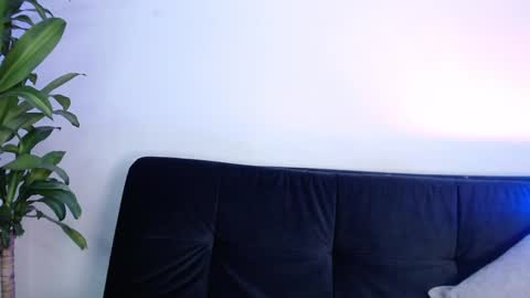Snapshot of naughtycurvybbx chatting on 01-29-25, 04:15 LANAindependent model online show from 01-29-25, 04:15