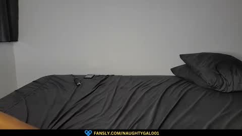 Snapshot of naughtygal0001 chatting on 02-07-25, 08:01 NaughtyGal online show from 02-07-25, 08:01