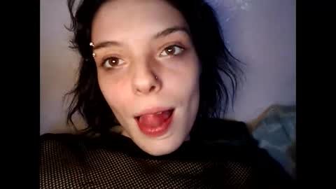 Snapshot of naughtygirl_kel chatting on 01-09-25, 06:27 naughtygirl_kel online show from 01-09-25, 06:27