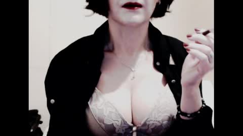 Jenny online show from 05-07-26, 02:06
