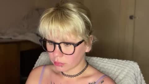 NaughtyLayla666 online show from 06-07-26, 07:39