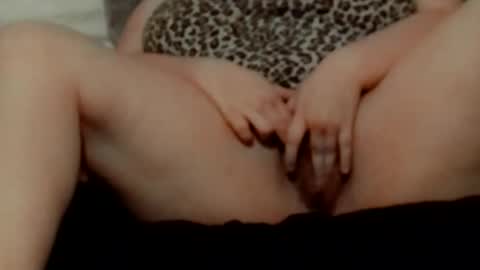 Snapshot of naughtylillith6969 chatting on 10-29-25, 05:20 naughtylillith6969 online show from 10-29-25, 05:20