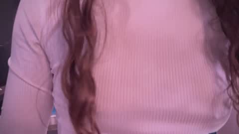 Snapshot of naughtyluxe chatting on 02-01-25, 11:06 ANDREA STEPH MIKE online show from 02-01-25, 11:06