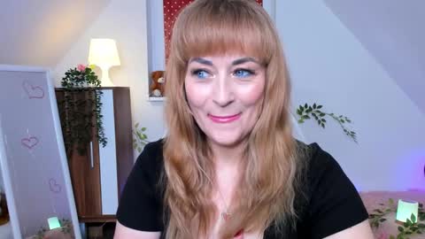 Milana - on air every day except Wednesday from 9 pm to 4 am European time online show from 10-28-25, 08:33