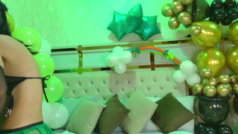 Snapshot of naughtymilfx_ chatting on 03-16-26, 03:01 online show from 03-16-26, 03:01