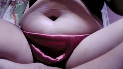 naughtymom_33 online show from 05-09-26, 01:22