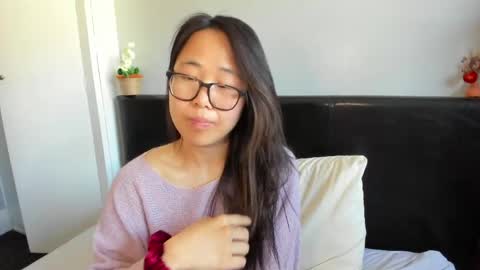Gigi Chu  online show from 04-30-26, 01:39