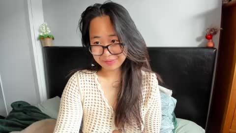 Gigi Chu  online show from 05-23-26, 08:18