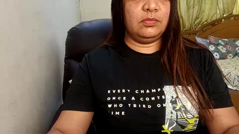 Snapshot of naughtynishi chatting on 02-25-26, 10:47 nishi online show from 02-25-26, 10:47