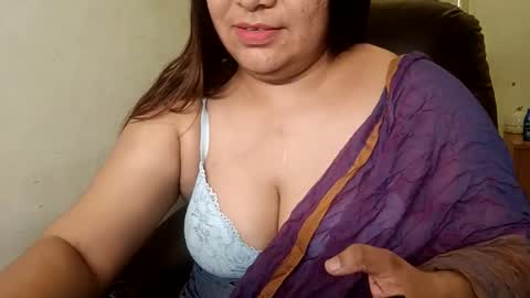 Snapshot of naughtynishi chatting on 04-07-26, 08:59 nishi online show from 04-07-26, 08:59