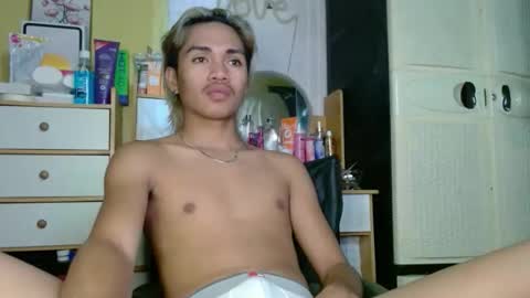 Snapshot of naughtyperfectasian4u chatting on 04-03-26, 08:29 naughtyperfectasian4u online show from 04-03-26, 08:29